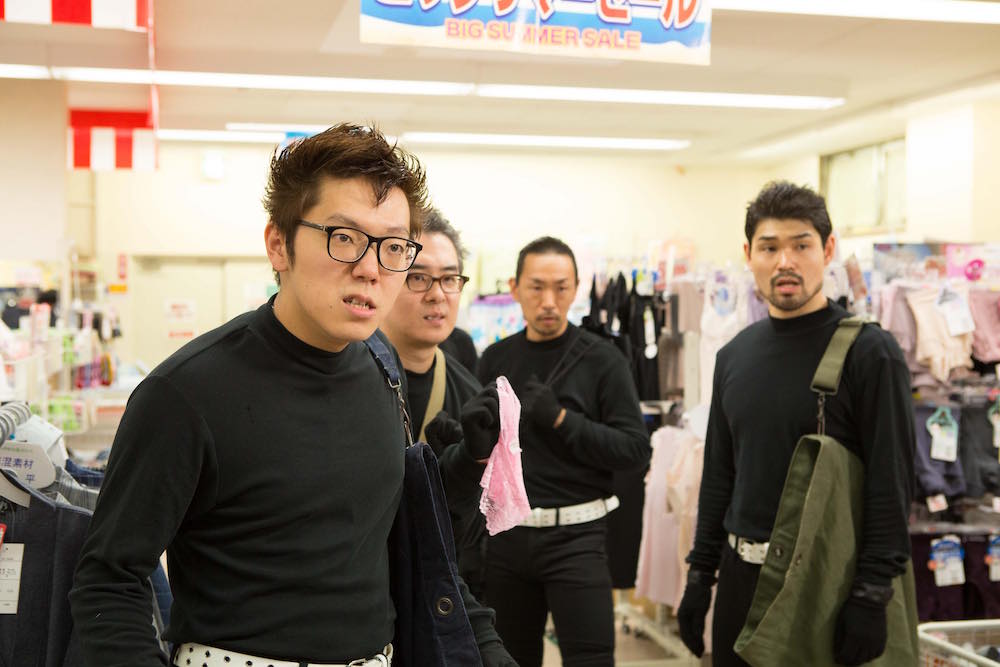 映画『HK/変態仮面 アブノーマル・クライシス』にHIKAKINと瀬戸弘司が出演！ 