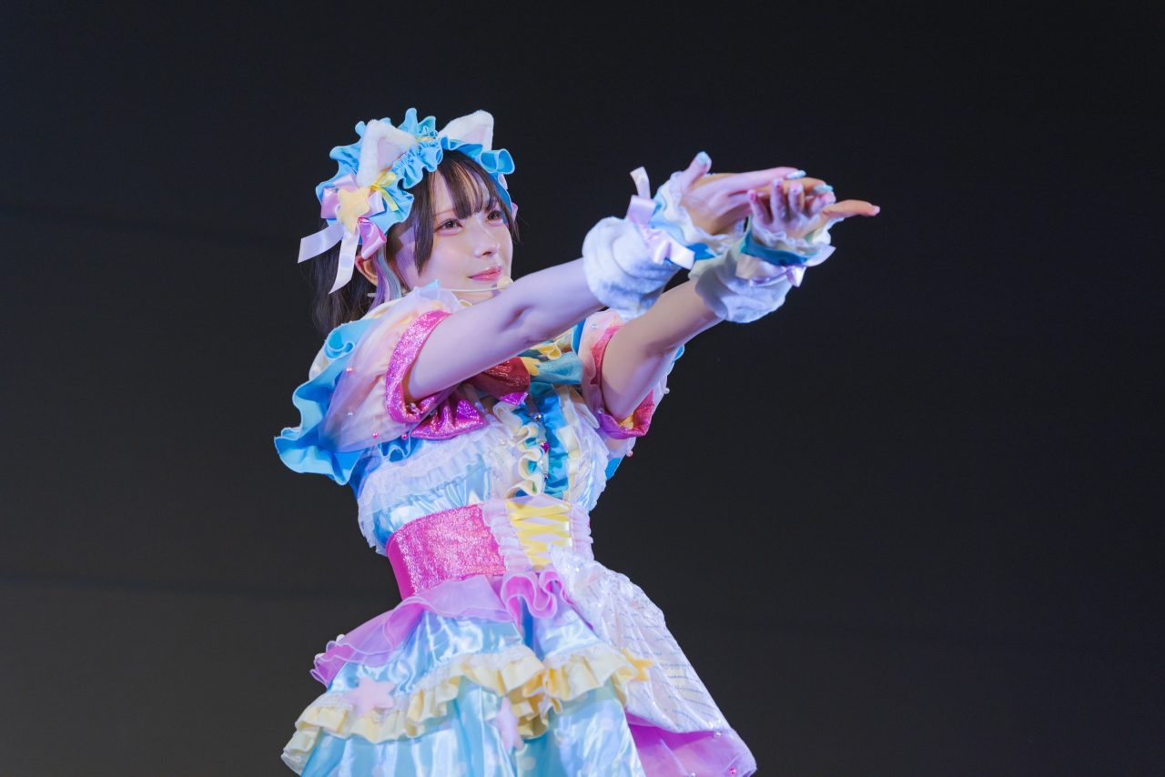 たまちゃんさま　おまとめ専用 TAMAchan】ゲーミングマジカルカフェ☆アクリルキーホルダー｜TAMAchan