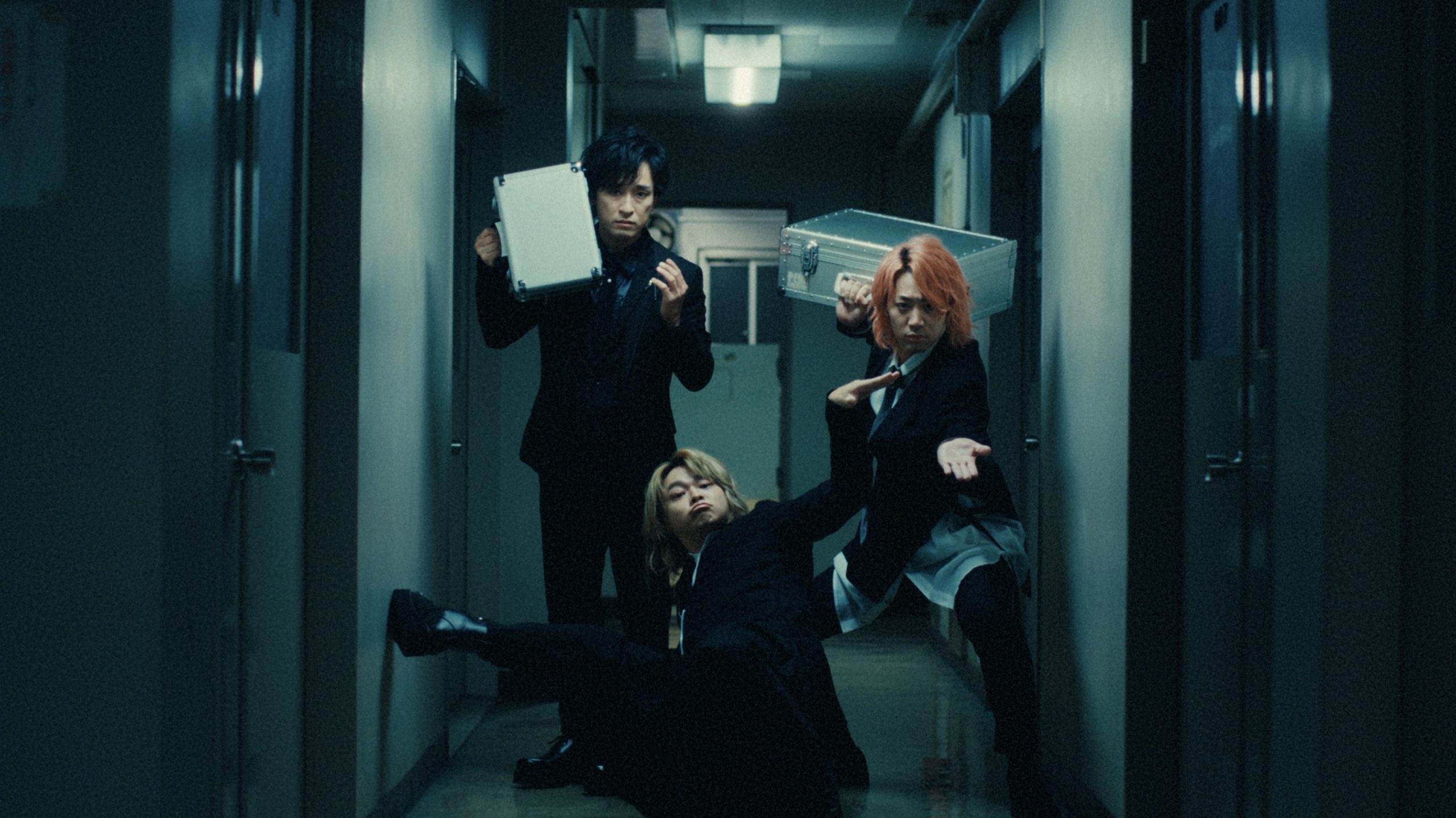 『リサイタルズ』、新曲「【助かった】助かった！マジでサンキューな！」のミュージックビデオを公開！